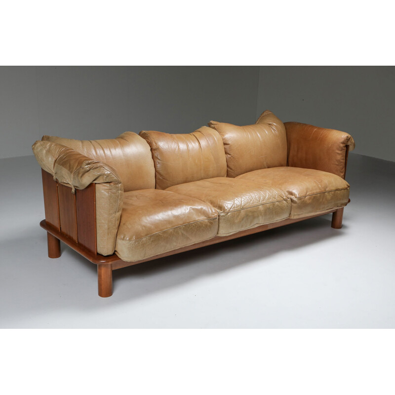 Vintage Sofa from De Pas,Camel Leather & Walnut  D'Urbino Lomazzi for Padova 1970s