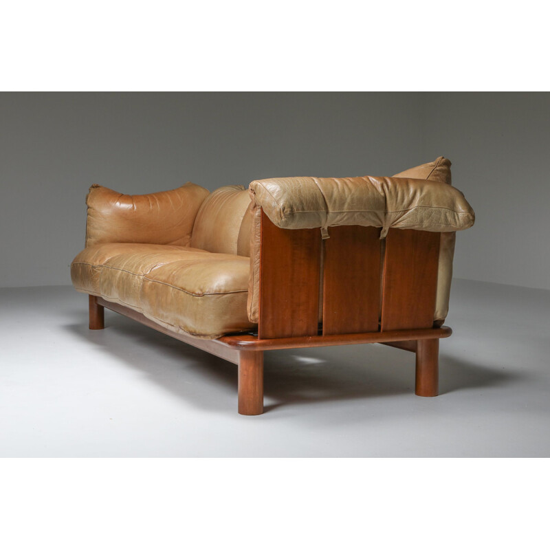 Vintage Sofa from De Pas,Camel Leather & Walnut  D'Urbino Lomazzi for Padova 1970s