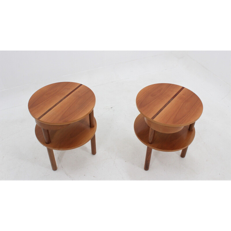 Pair of vintage cherry wood nightstands, Gianfranco Frattini for Bernini 1970s