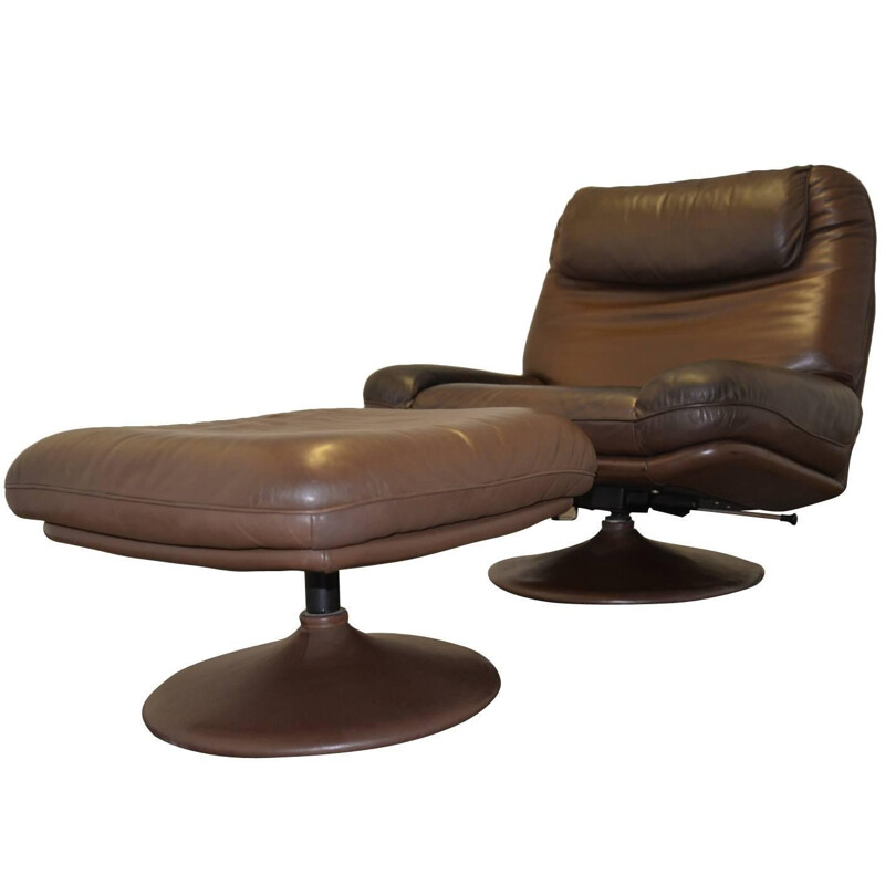 De Sede Lounge Armchair and Ottoman in leather - 1970s