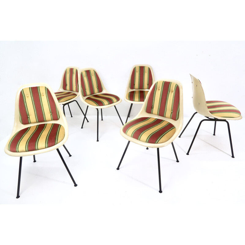 Cadeira em fibra de vidro Vintage de Charles e Ray Eames para Herman Miller e Vitra, 1960