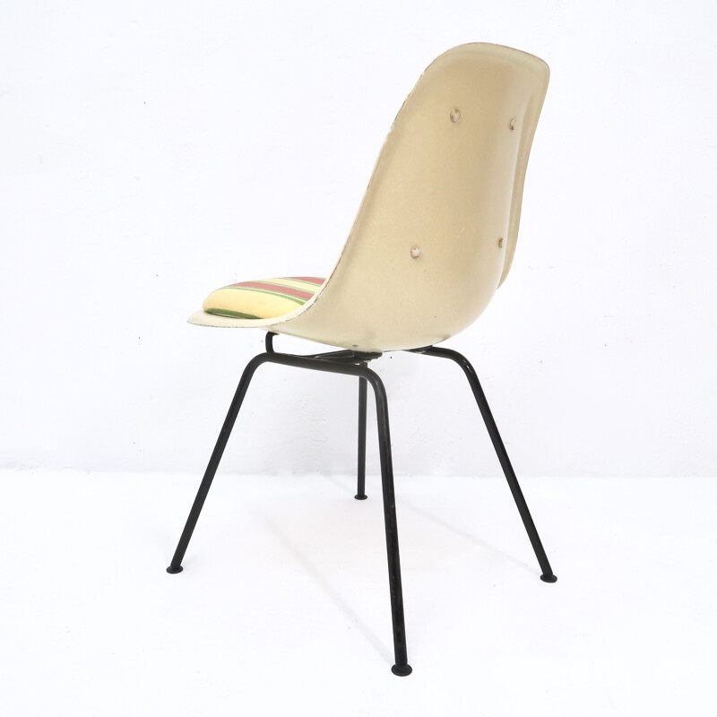 Silla vintage de fibra de vidrio de Charles y Ray Eames para Herman Miller y Vitra, 1960