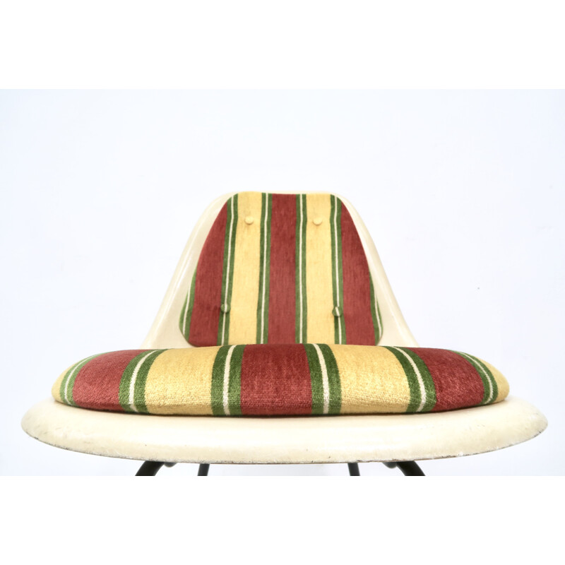 Cadeira em fibra de vidro Vintage de Charles e Ray Eames para Herman Miller e Vitra, 1960
