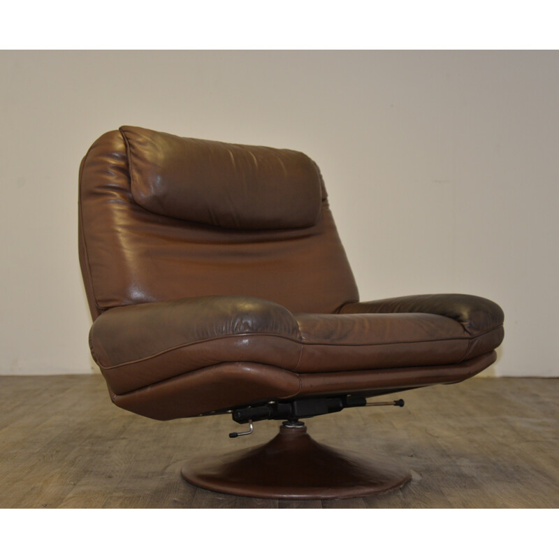 De Sede Lounge Armchair and Ottoman in leather - 1970s