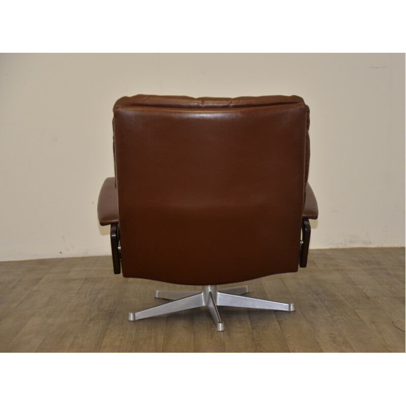 Strassle armchair in leather, Andre VANDENBEUCK - 1960s