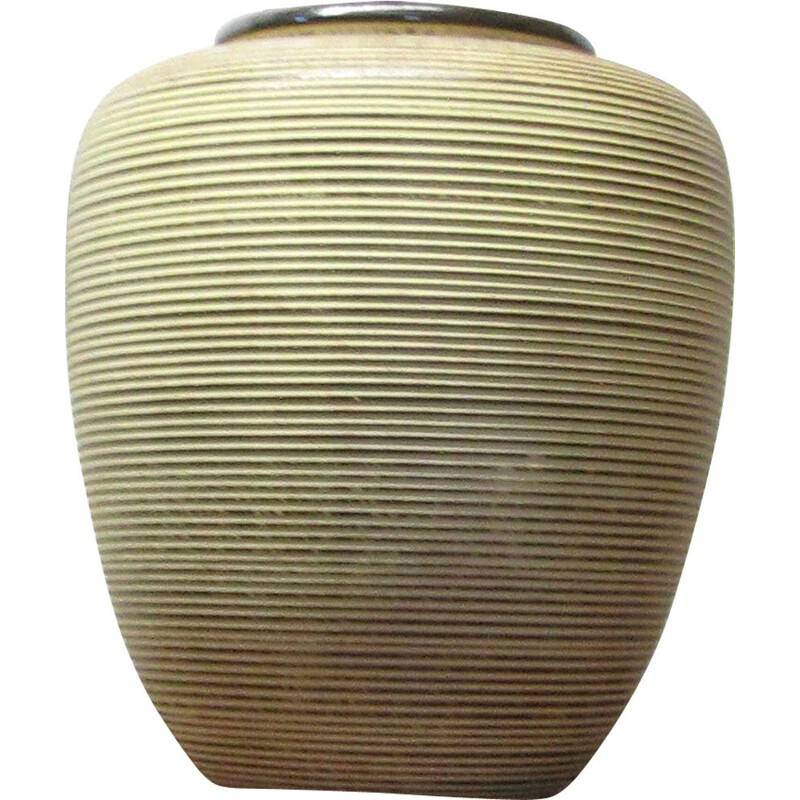 Vaso decorativo de cerâmica de vindima