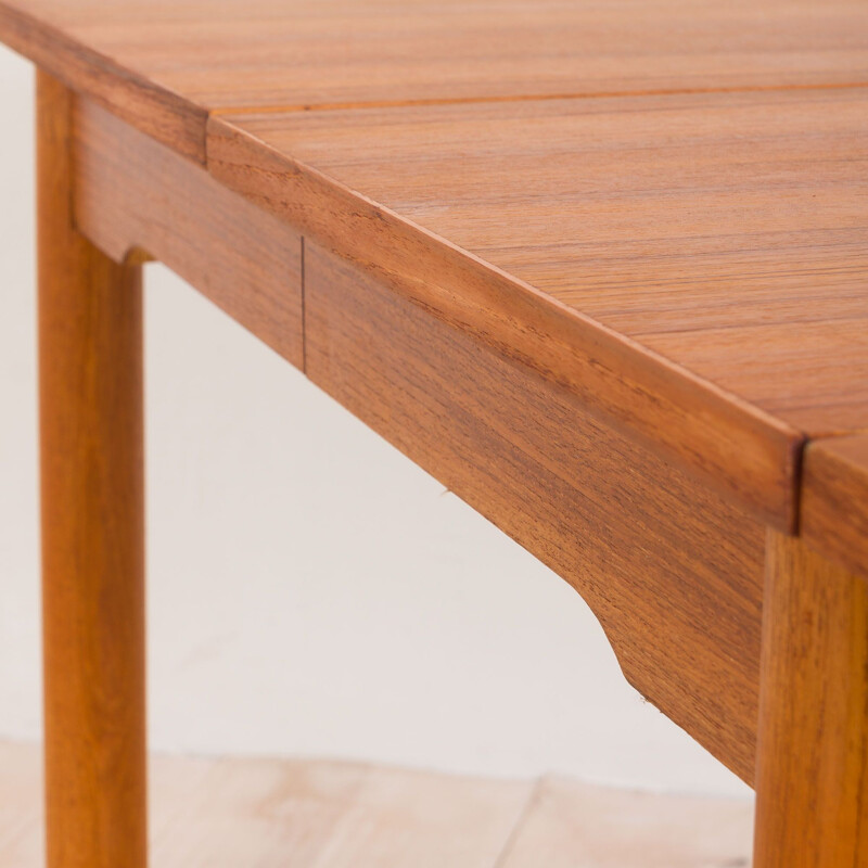 Mid-century drop leaf extension table in teak Danish 1960s