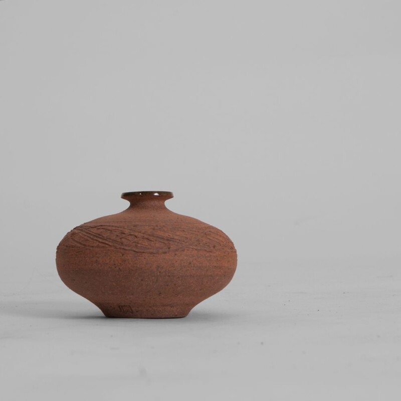 Vintage Unglazed little pot by Tällberg Keramik Sweden