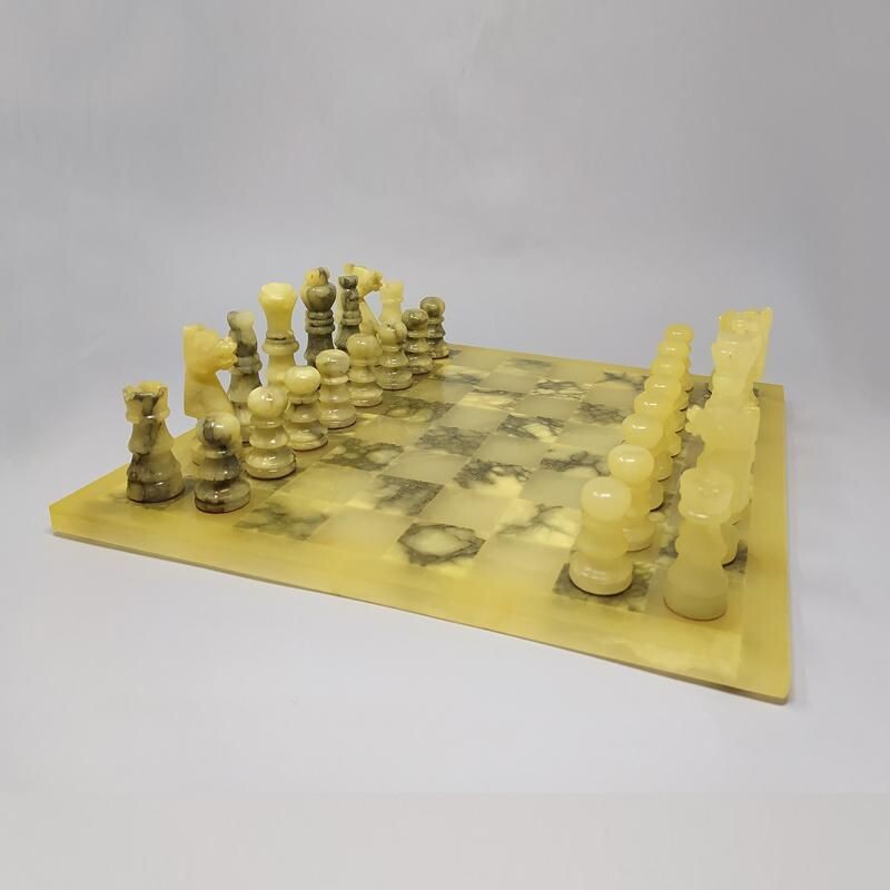 Vintage Chess Set in Volterra Alabaster Handmade Italian 1960s