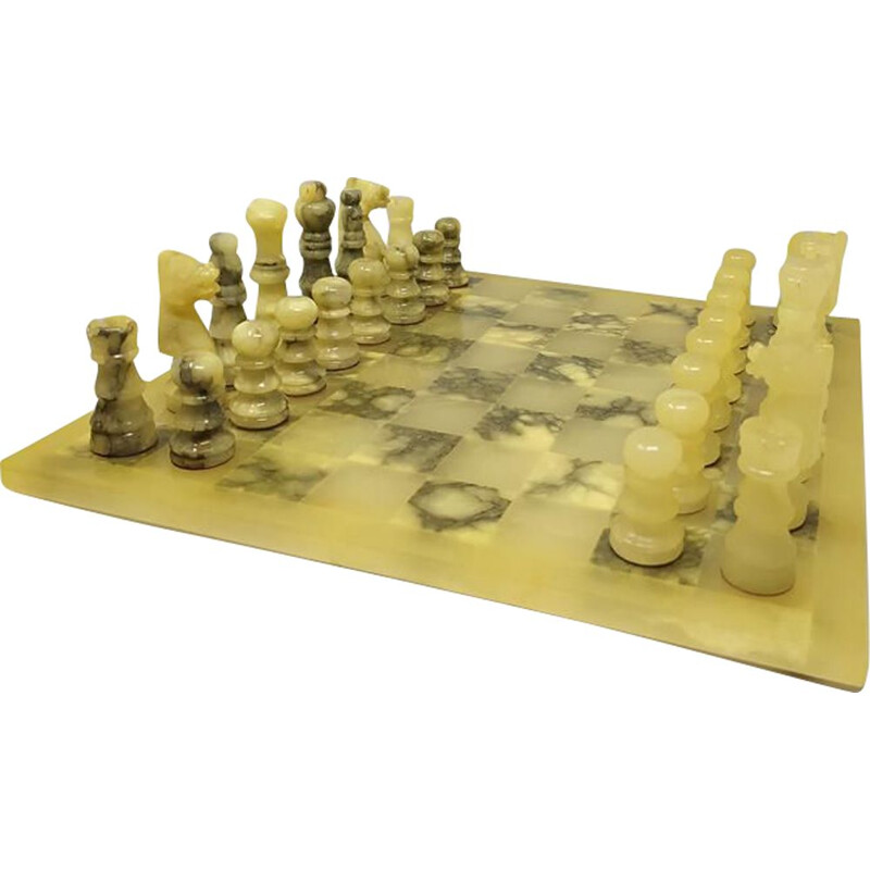 Vintage Chess Set in Volterra Alabaster Handmade Italian 1960s