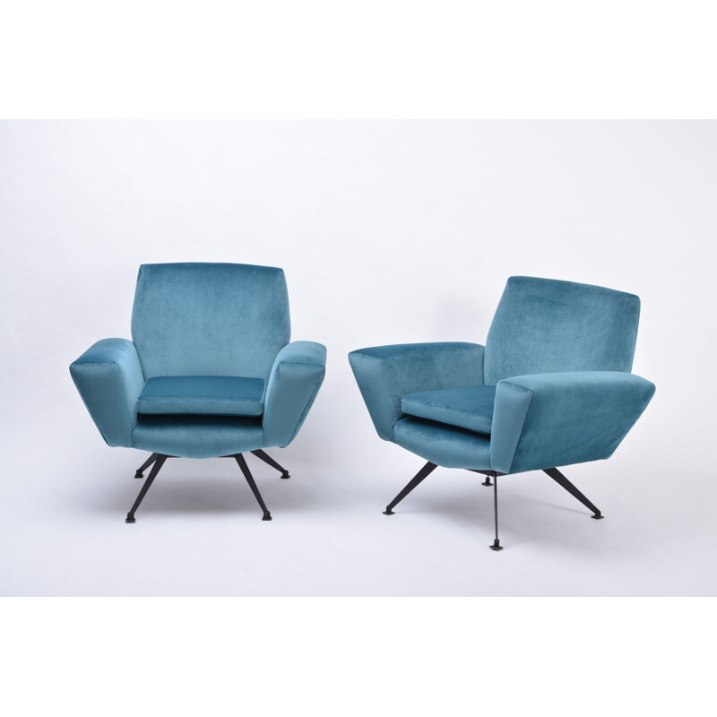 Pair of vintage lounge chairs by Lenzi Italian 1950s