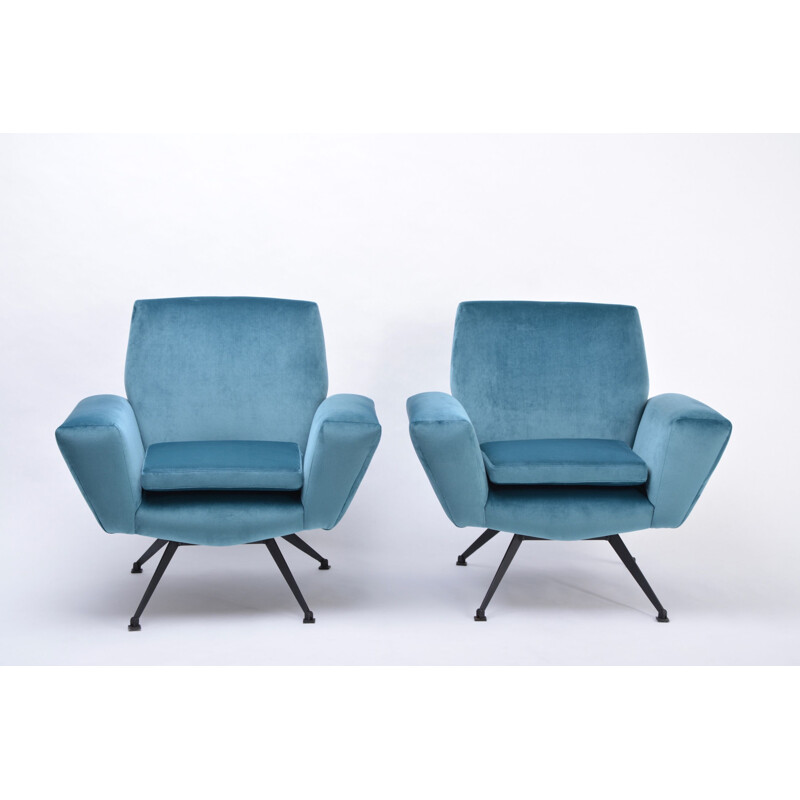 Pair of vintage lounge chairs by Lenzi Italian 1950s