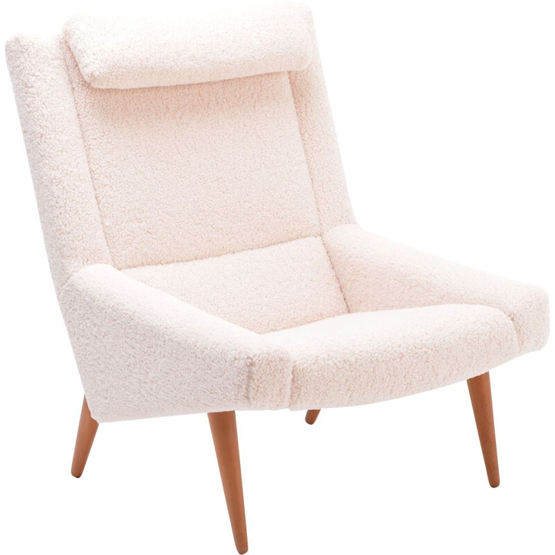 Vintage highback lounge chair in white teddy fur by Illum Wikkelso 1960s