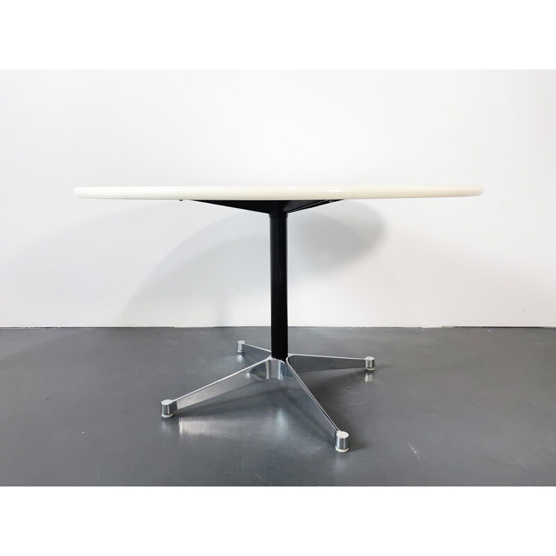 Vintage Table round by Charles & Ray Eames for Vitra White Germany