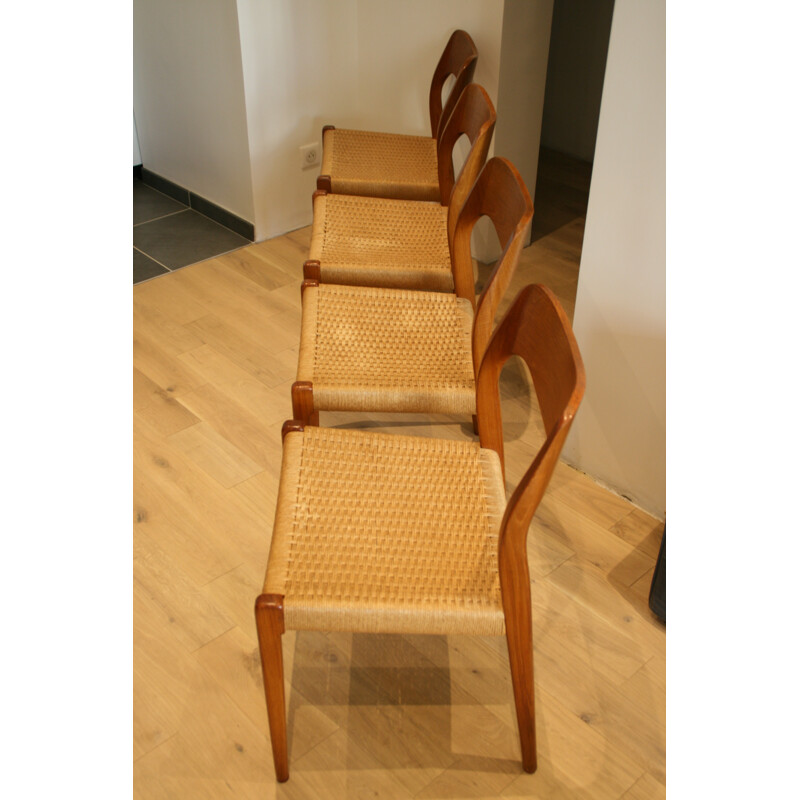 Set of 4 J. L. Mollers "71" chairs, Niels O. MOLLER - 1960s