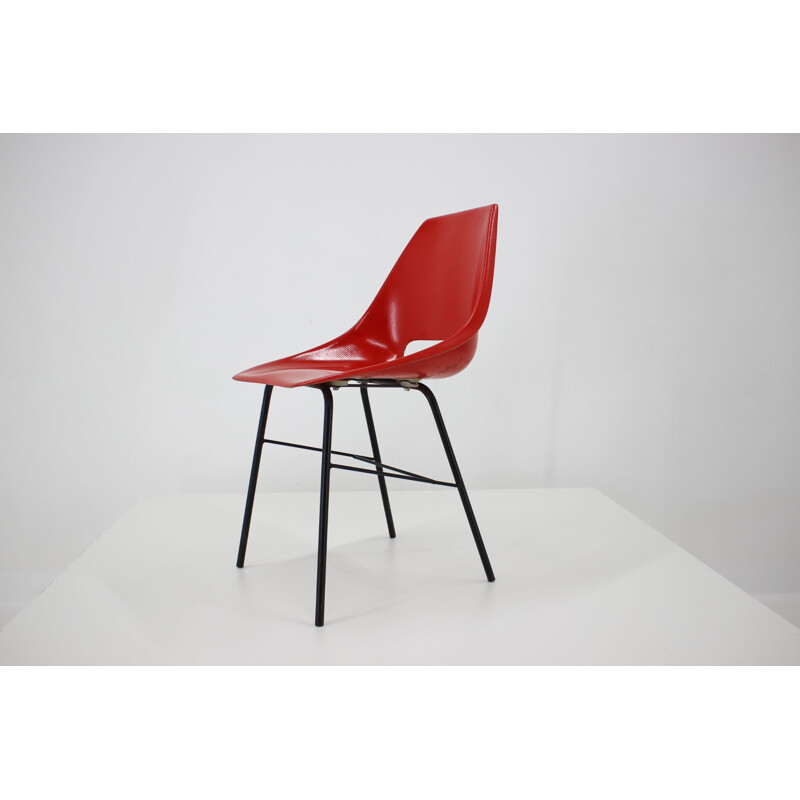 Set of 3 vintage red fiberglass chairs, Czechoslovakia 1960