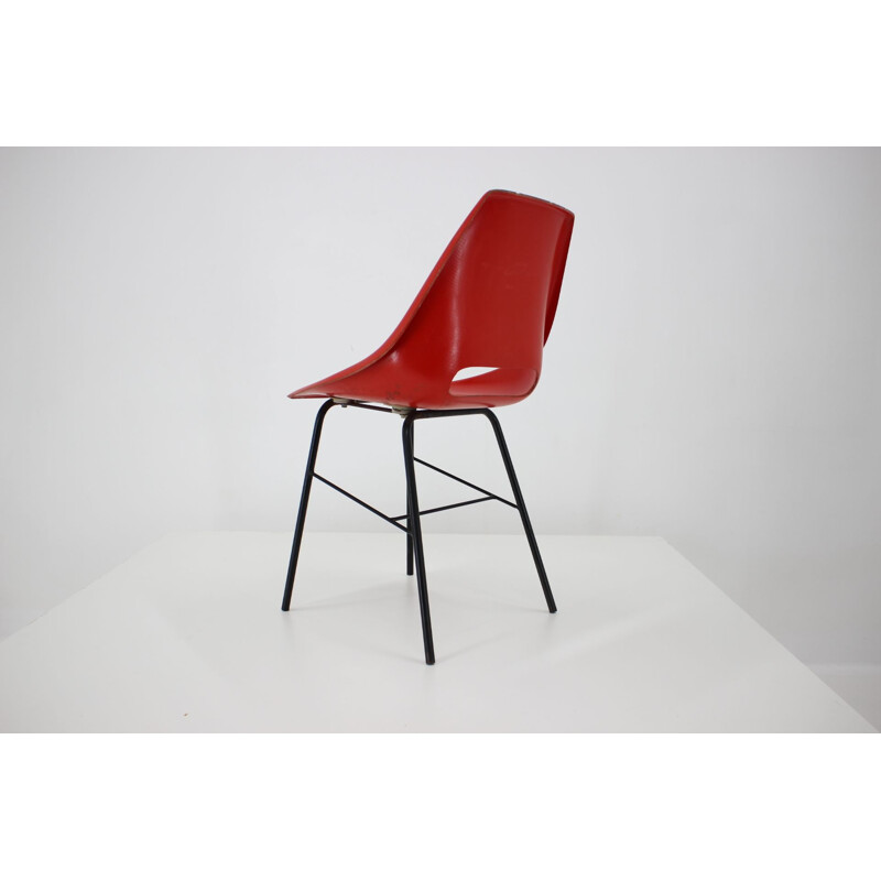 Set of 3 vintage red fiberglass chairs, Czechoslovakia 1960
