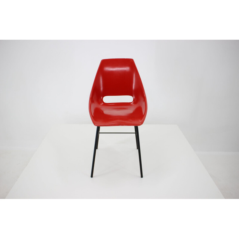 Set of 3 vintage red fiberglass chairs, Czechoslovakia 1960