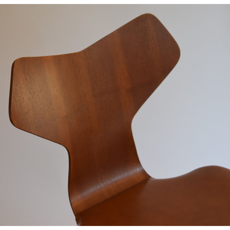 Vintage chair by Arne Jacobsen for Fritz Hansen 1960s