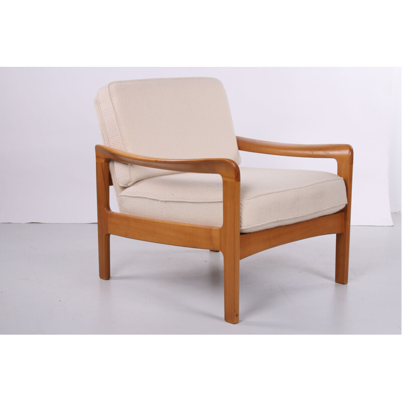 Sofá e cadeira de braços escandinavos de 3 lugares sentados branco vintage 1960