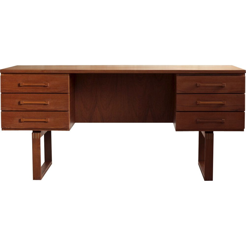 Vintage Desk by Henning Jensen & Torbin Valeur 1960s