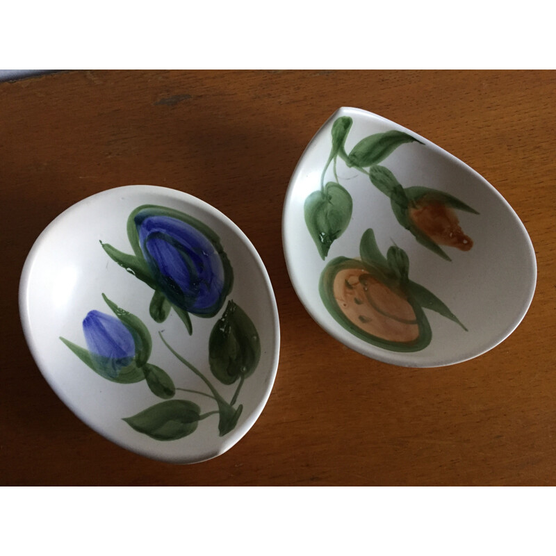 Pair of vintage ceramic bowls 1960