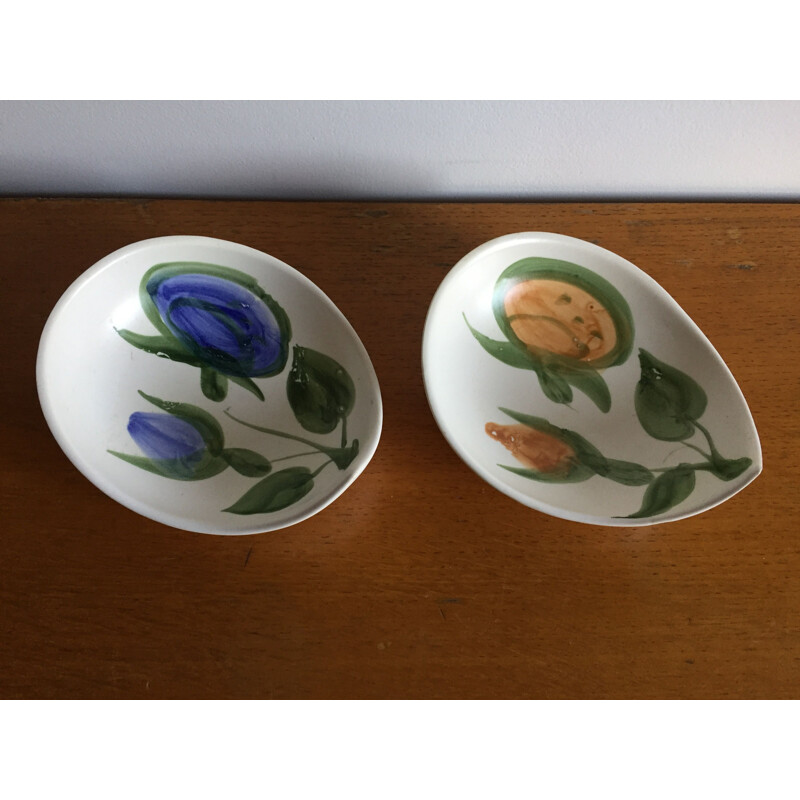 Pair of vintage ceramic bowls 1960