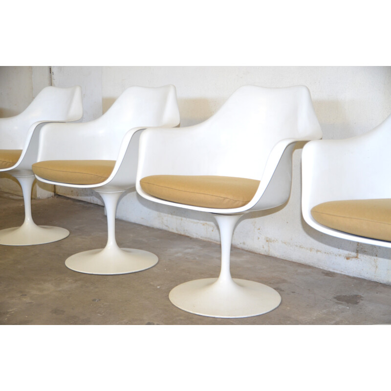 Set of 5 chairs "Tulip" Eero Saarinen - 60