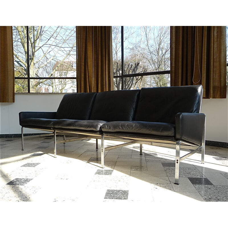 Kill International "FK 6723" sofa in leather, FABRICIUS & KASTHOLM - 1960s