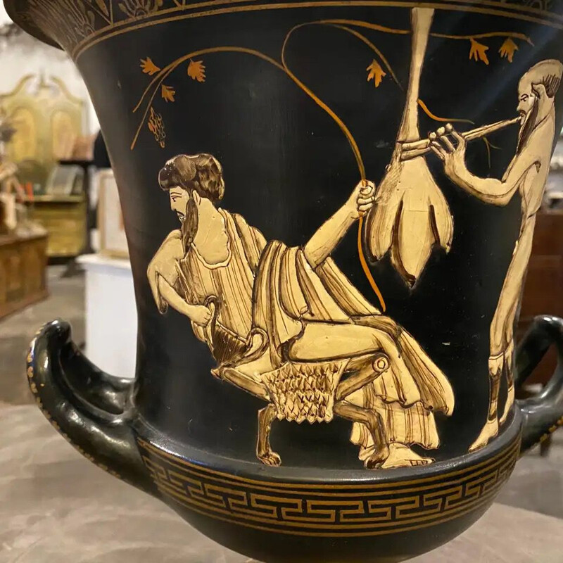 Vase vintage en terre cuite noir et or fait à la main en Grèce 1950