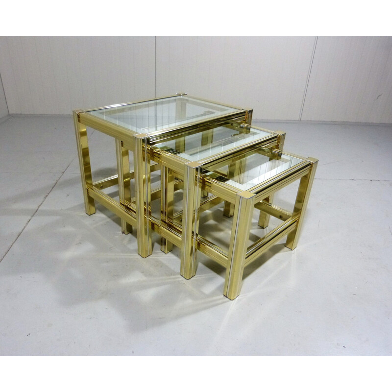 Vintage nesting tables in brass & glass Italian 1970s