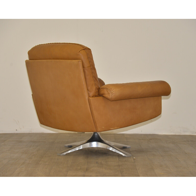 "DS 31" De Sede swivel armchair in brown cognac leather - 1970s