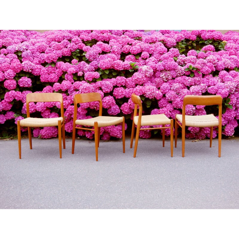 4 chairs in teak with rag braided seats, Niels O. MØLLER - 1950s