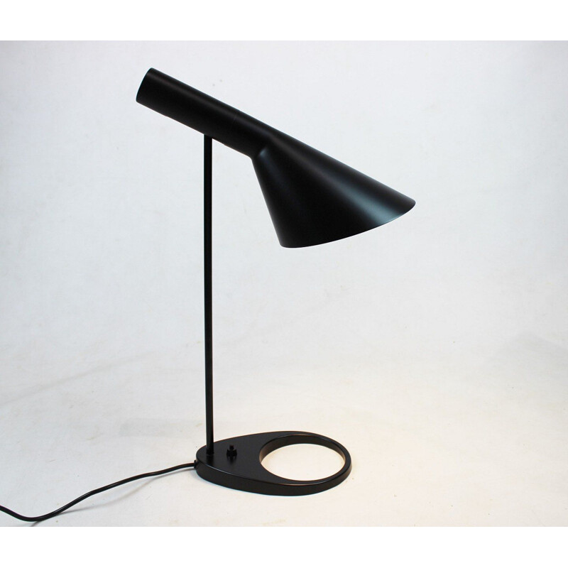 Lampe de table vintage gris foncé de Louis Poulsen 1957