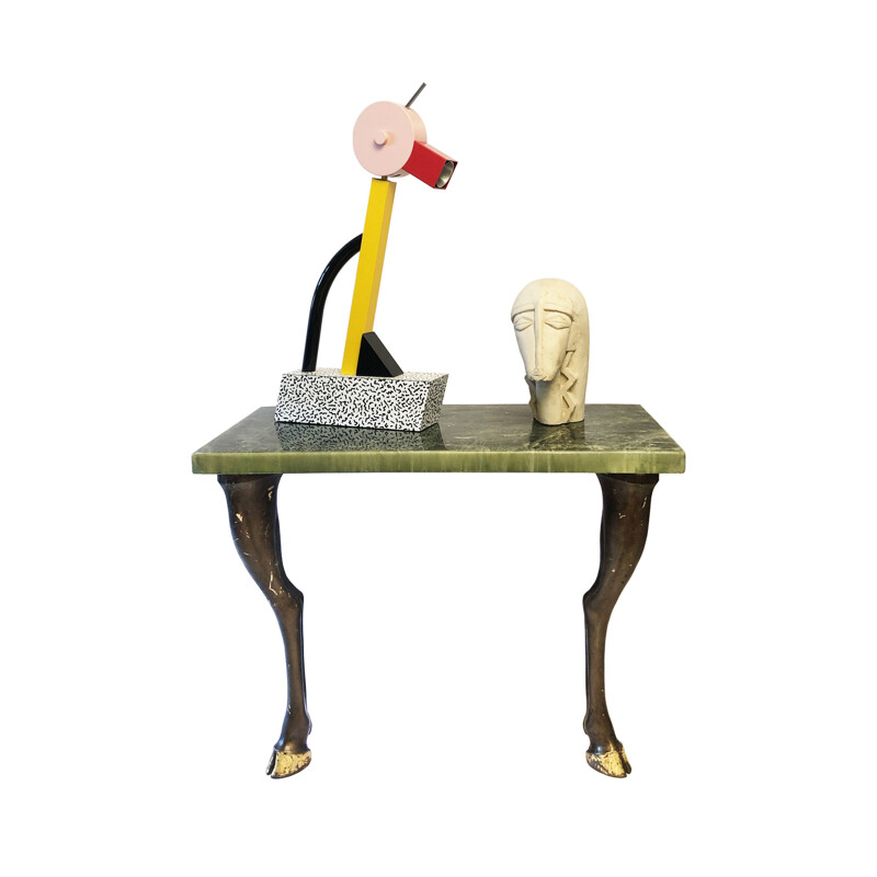 Table console vintage en marbre et résine sabots sculptés en pied de cheval Art Déco 1930