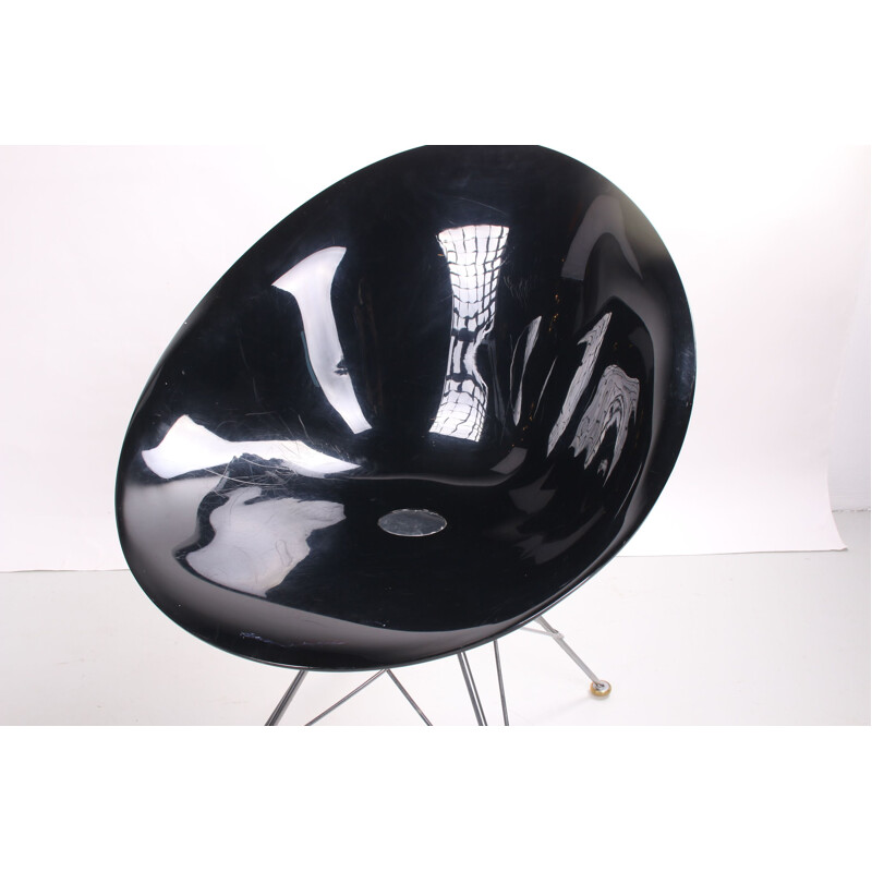 Chaise vintage à piétement métallique noire Eros Kartell 1998