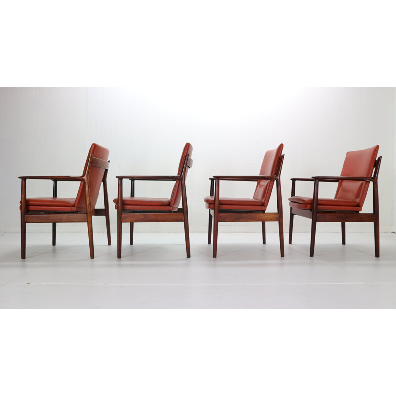 Lot de 4 fauteuils vintage en cuir rouge pour Sibast,Arne Vodder Danemark 1960