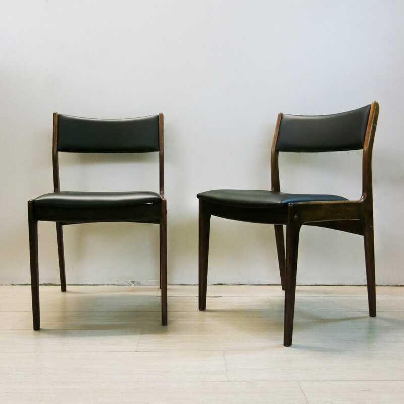 Set of four Uldum Mobelfabrik Scandinavian black chairs in rosewood, Johannes ANDERSEN - 1960