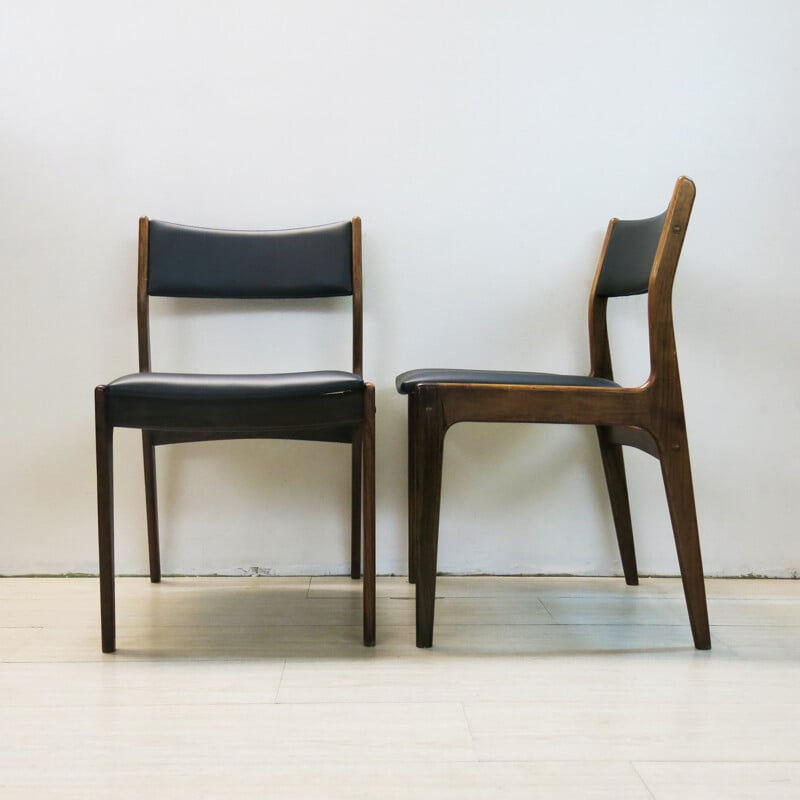 Suite de quatre chaises noires scandinaves Uldum Mobelfabrik en palissandre, Johannes ANDERSEN - 1960s