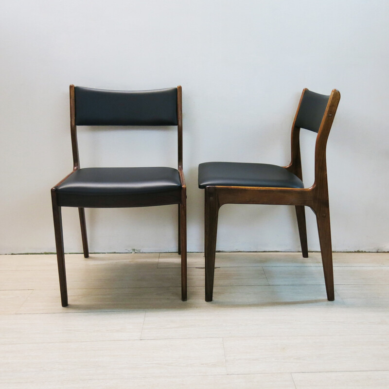 Set of four Uldum Mobelfabrik Scandinavian black chairs in rosewood, Johannes ANDERSEN - 1960