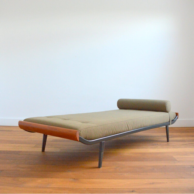 Vintage resting bed by Cordemeyer for Auping 1950s