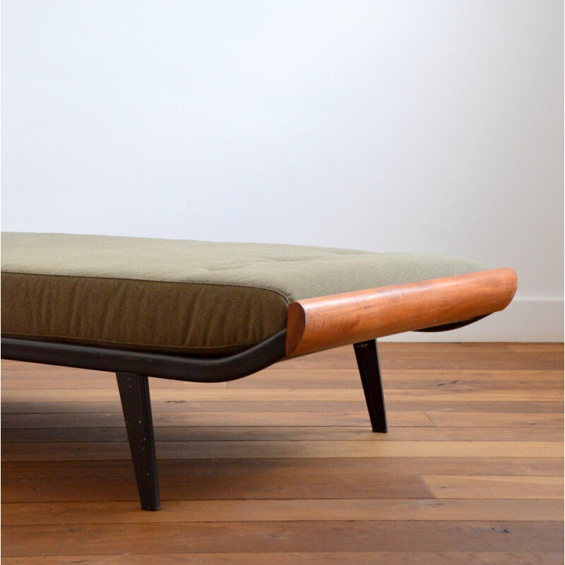 Vintage resting bed by Cordemeyer for Auping 1950s