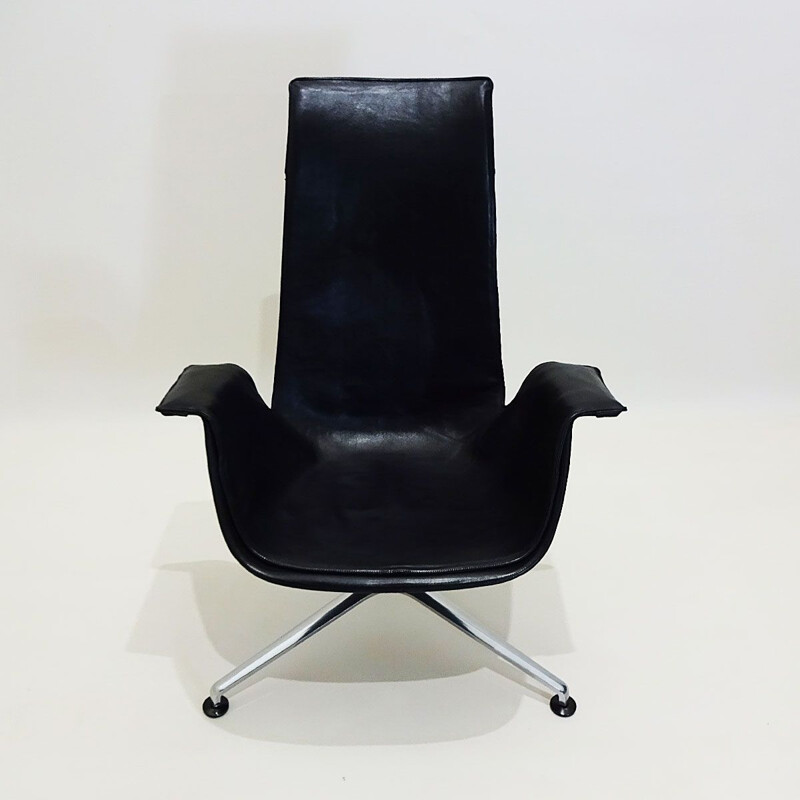 Vintage tulip chair in black leather tilting by Preben Fabricius and Jorgen Kastholm 1964s