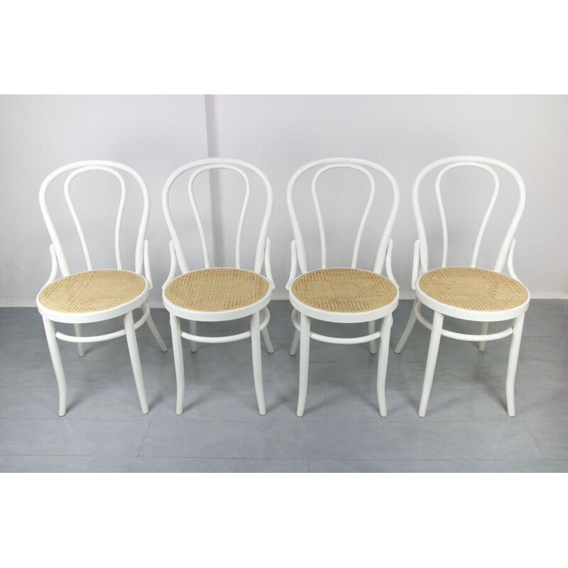 Set aus 4 weißen Vintage-Stühlen von Michael Thonet