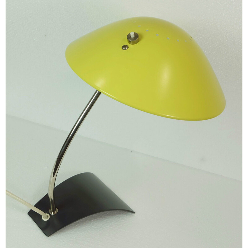 Lampe de bureau Kaiser Leutchen en métal jaune - 1950