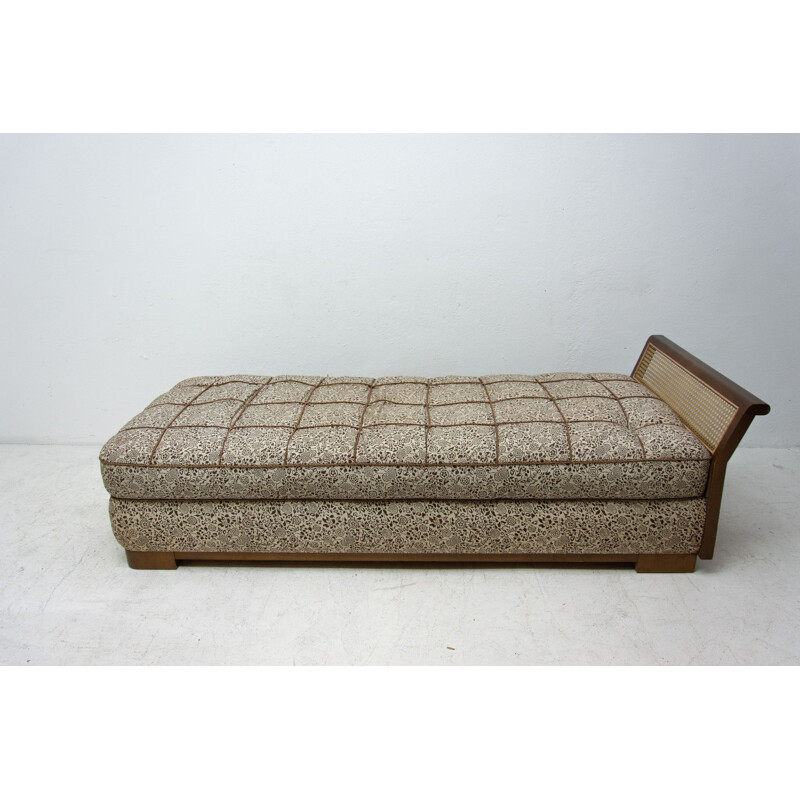 Vintage Art Deco divan bed in Walnut Bohemia 1930s