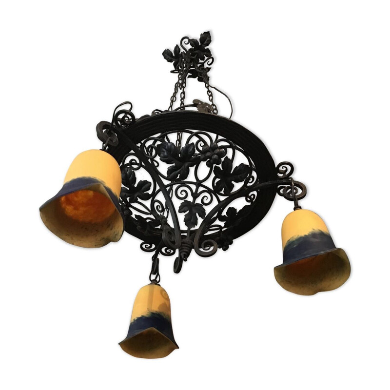 Vintage chandelier in wrought iron and glass paste
