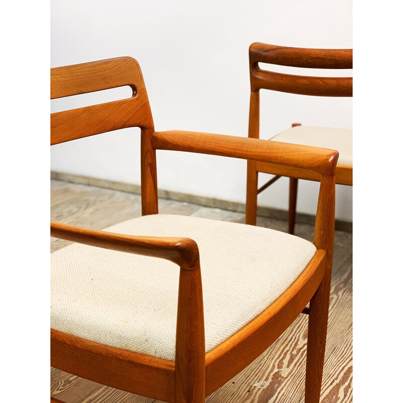 Set of 6 vintage Teak Chairs by H.W. Klein for Bramin Denmark 1960s