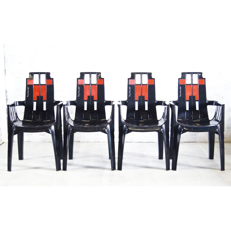 Set of 4 vintage Pierre Paulin for Henry Massonnet Boston chairs 1973s