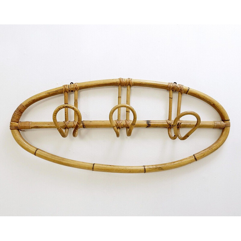 Vintage oval coat rack in Rattan 1960s